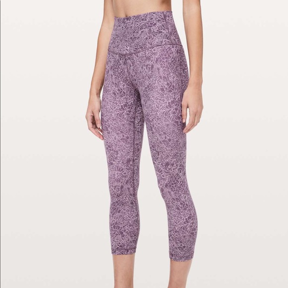 Lululemon Yoga Sport Bra and crop legging size 2 - Picture 2 of 16